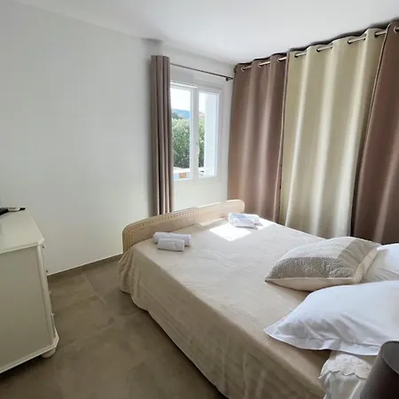 Βίλα E D'olivia Casa 1