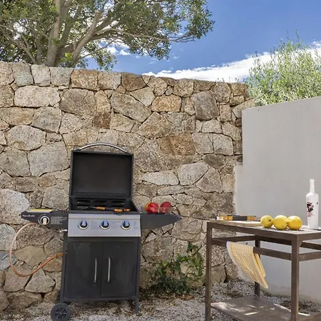 Villa E D'olivia Casa 1 *